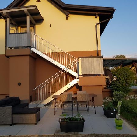 Ferienwohnung Stoisser Mureck Exterior foto